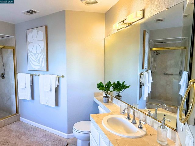 422 W Sunnyoaks Ave, Campbell, CA 95008