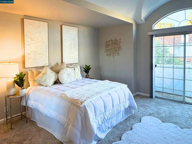 422 W Sunnyoaks Ave, Campbell, CA 95008