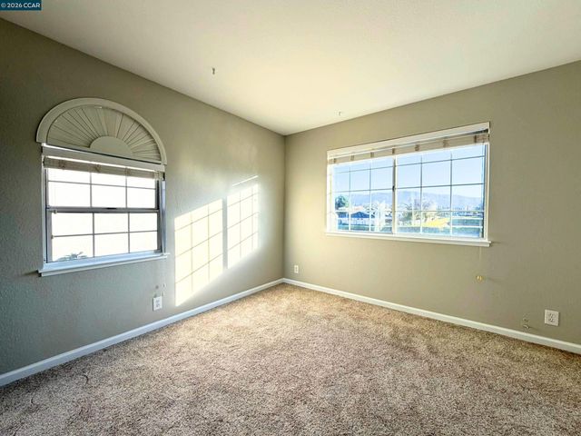 422 W Sunnyoaks Ave, Campbell, CA 95008