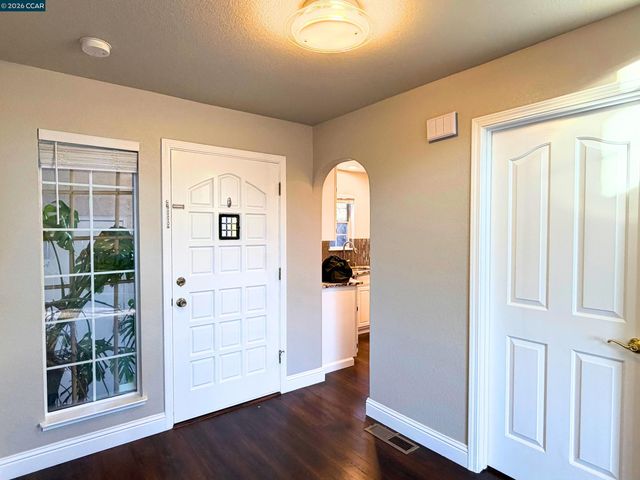 422 W Sunnyoaks Ave, Campbell, CA 95008