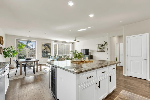 3147 Golden Trail St, Rocklin, CA 95765