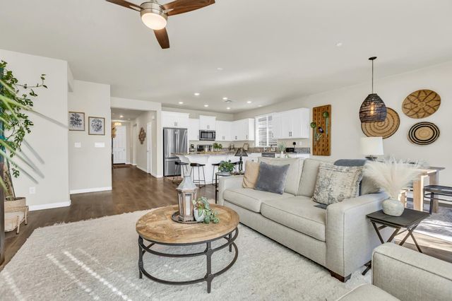 3147 Golden Trail St, Rocklin, CA 95765