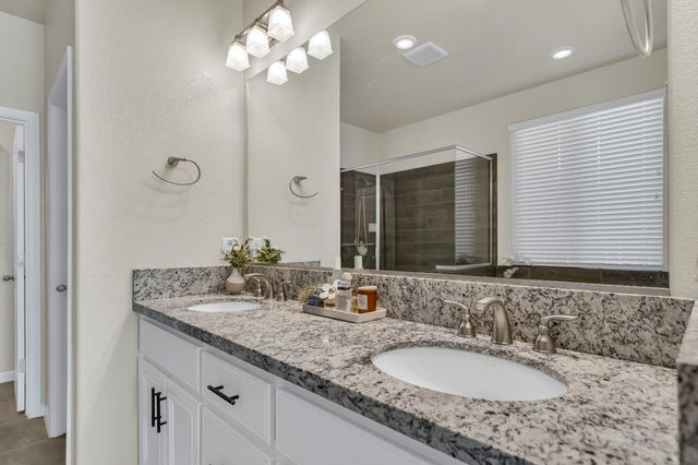 3147 Golden Trail St, Rocklin, CA 95765