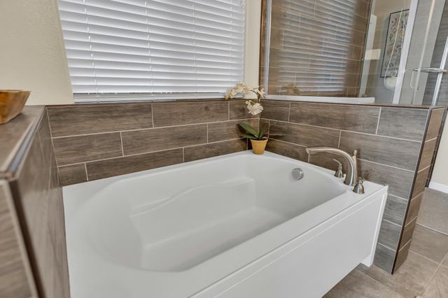 3147 Golden Trail St, Rocklin, CA 95765