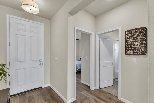 3147 Golden Trail St, Rocklin, CA 95765