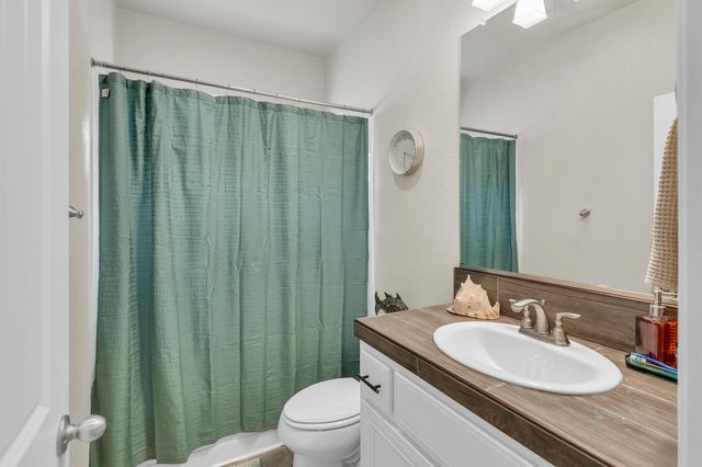 3147 Golden Trail St, Rocklin, CA 95765