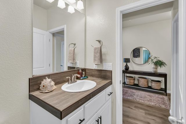 3147 Golden Trail St, Rocklin, CA 95765