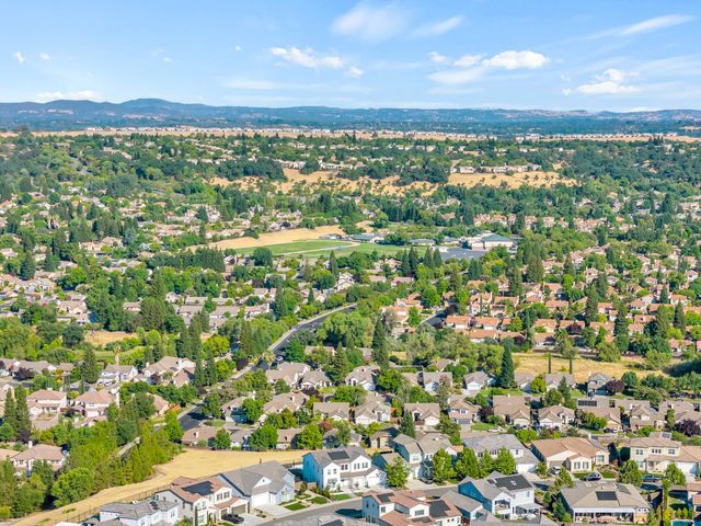 3147 Golden Trail St, Rocklin, CA 95765