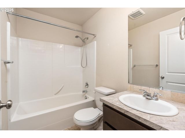 12958 Se 156TH Ave, Happy Valley, OR 97086