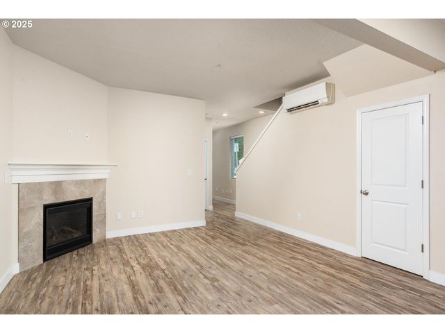 12958 Se 156TH Ave, Happy Valley, OR 97086