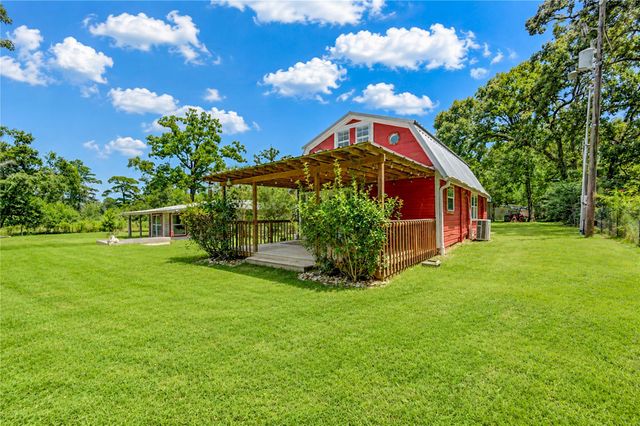 13497 Morgan Drive, Splendora, TX 77372
