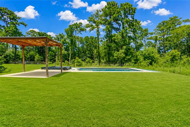 13497 Morgan Drive, Splendora, TX 77372