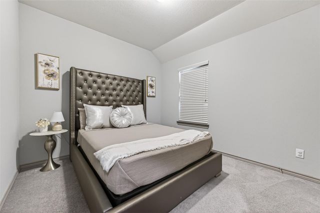 6 Log House Court, Tomball, TX 77375