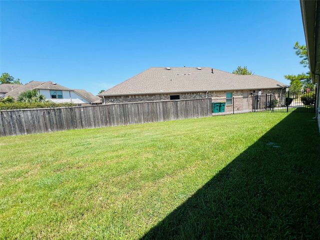 6 Log House Court, Tomball, TX 77375
