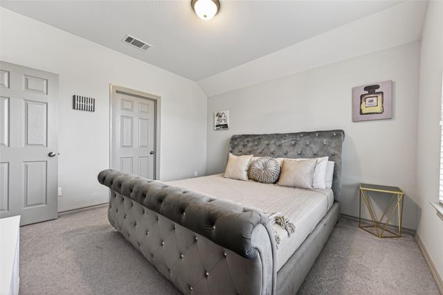 6 Log House Court, Tomball, TX 77375