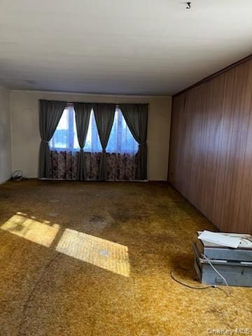 7950 262nd Street, Glen Oaks, NY 11004