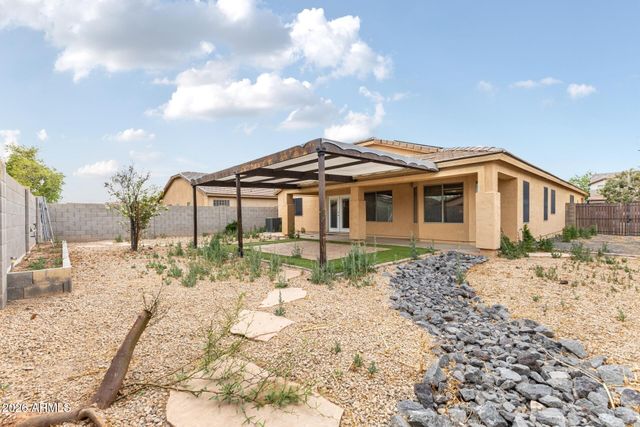 10717 E CLIFFROSE Lane, Florence, AZ 85132