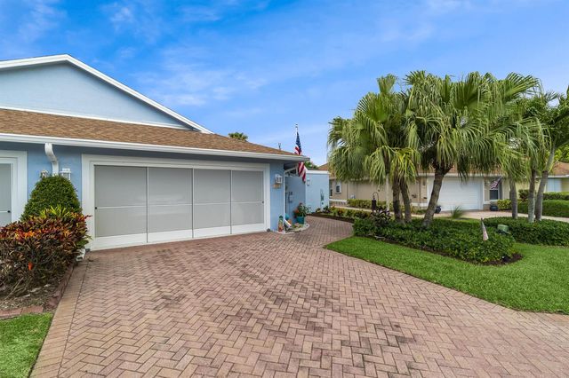 223 River Walk 12, Fort Pierce, FL 34949
