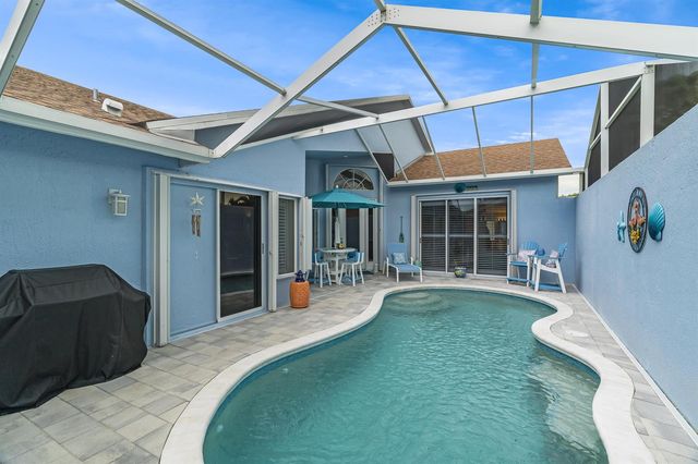 223 River Walk 12, Fort Pierce, FL 34949