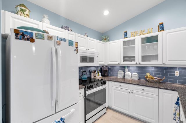 223 River Walk 12, Fort Pierce, FL 34949