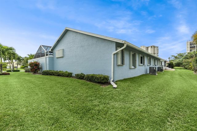 223 River Walk 12, Fort Pierce, FL 34949