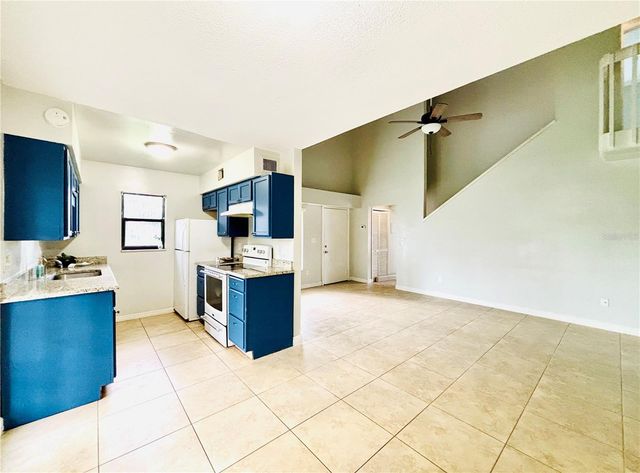 12236 FOX HOUND LANE, Orlando, FL 32826