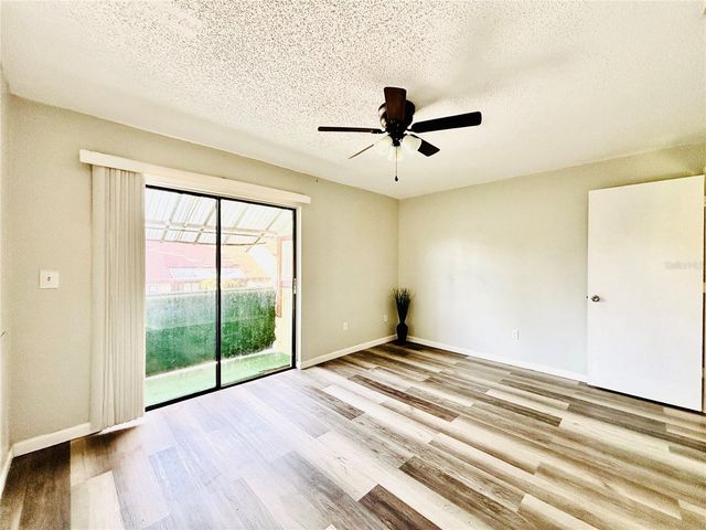 12236 FOX HOUND LANE, Orlando, FL 32826