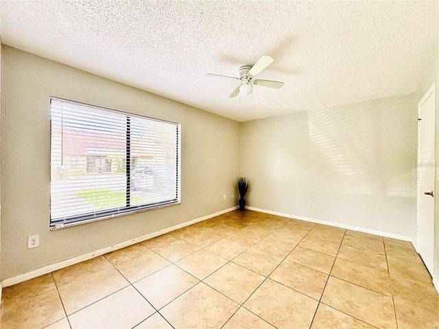 12236 FOX HOUND LANE, Orlando, FL 32826