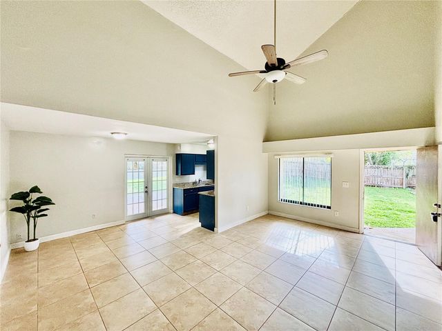 12236 FOX HOUND LANE, Orlando, FL 32826