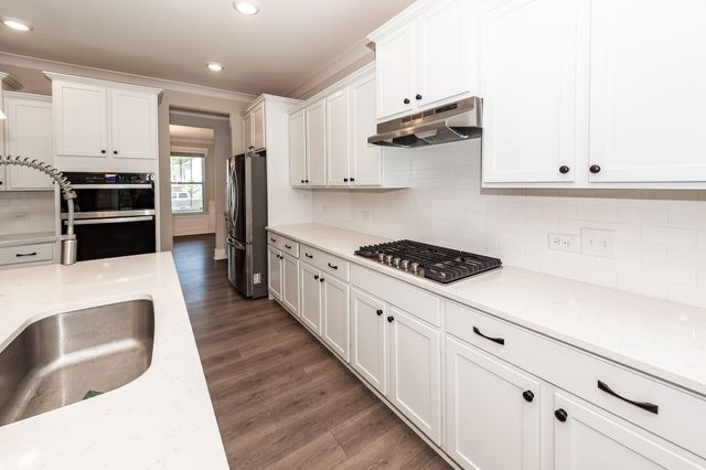 1343 Homecoming, Ravenel, SC 29470