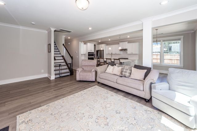 1343 Homecoming, Ravenel, SC 29470