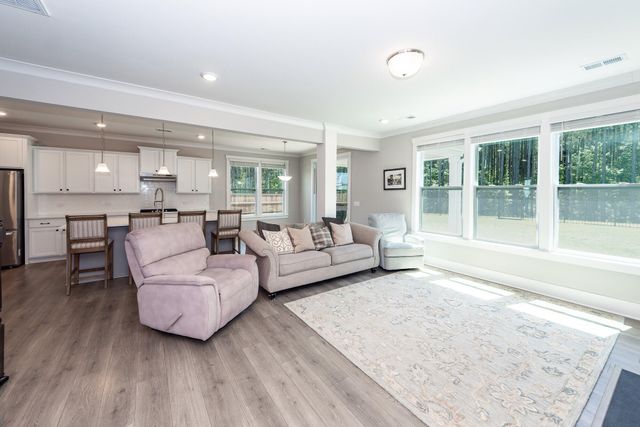 1343 Homecoming, Ravenel, SC 29470