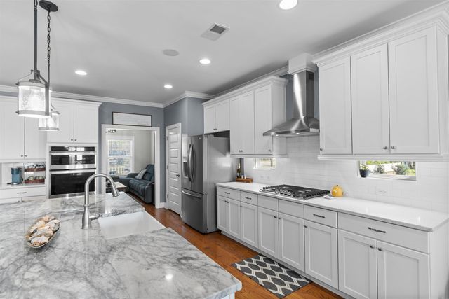 9 Windy Ln., Pawleys Island, SC 29585