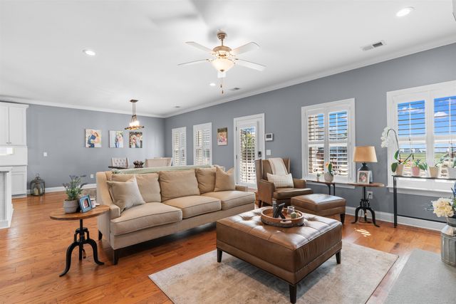 9 Windy Ln., Pawleys Island, SC 29585