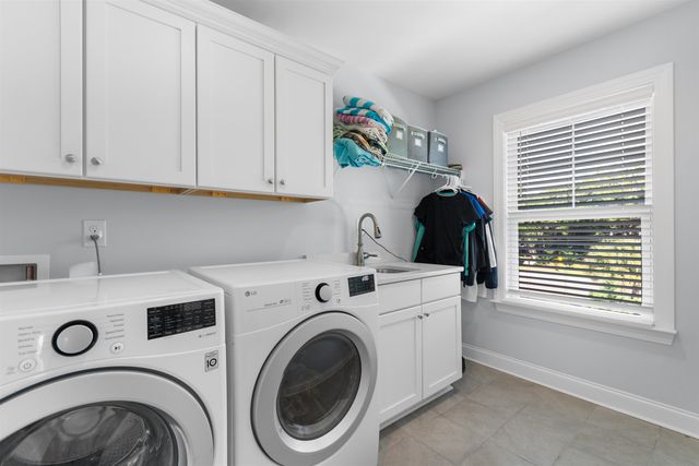 9 Windy Ln., Pawleys Island, SC 29585
