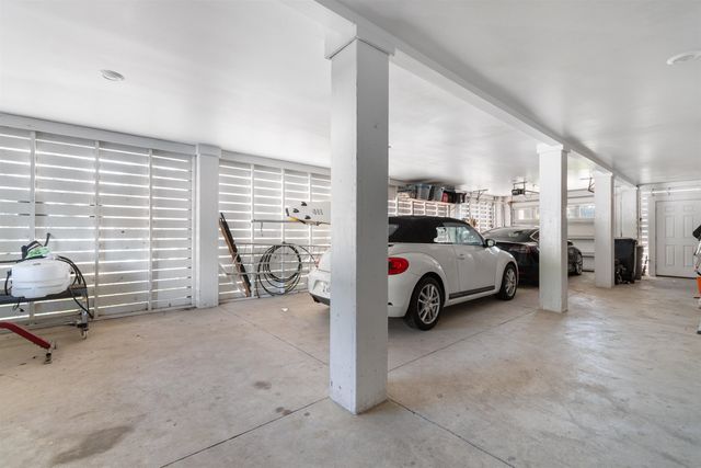 9 Windy Ln., Pawleys Island, SC 29585