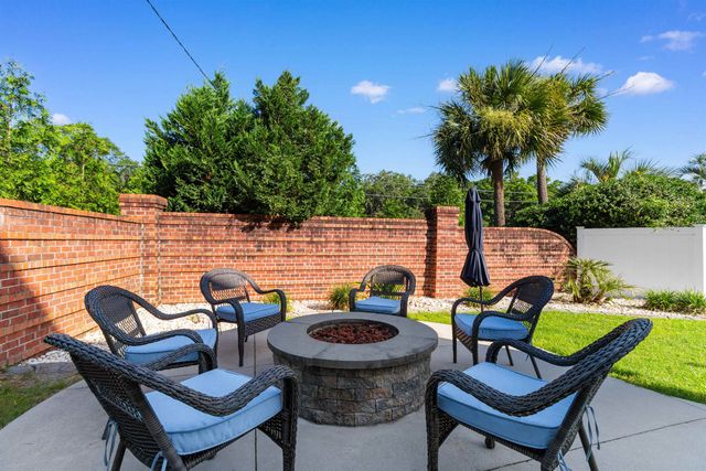 9 Windy Ln., Pawleys Island, SC 29585