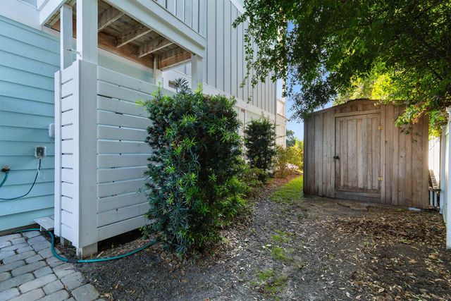9 Windy Ln., Pawleys Island, SC 29585