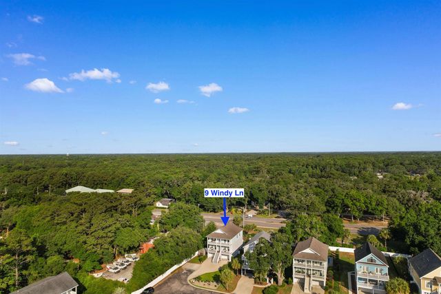 9 Windy Ln., Pawleys Island, SC 29585
