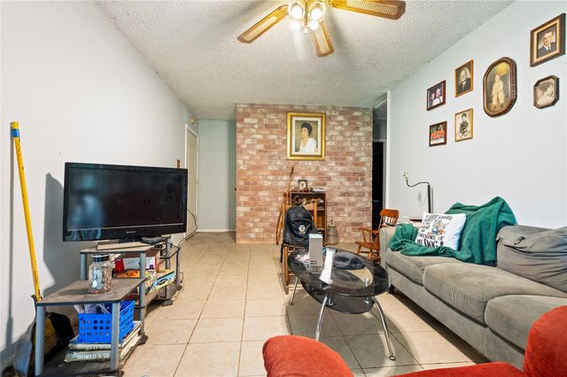 13710 Edgeboro Street, Houston, TX 77049