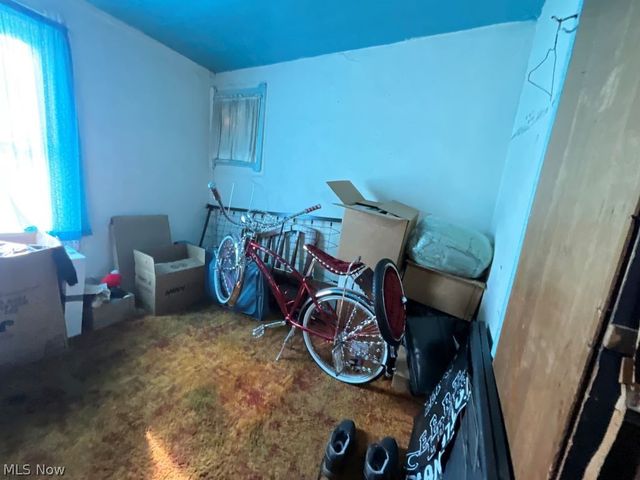 5911 Lexington Avenue, Cleveland, OH 44103