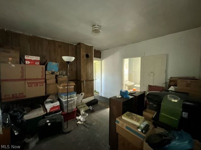 5911 Lexington Avenue, Cleveland, OH 44103