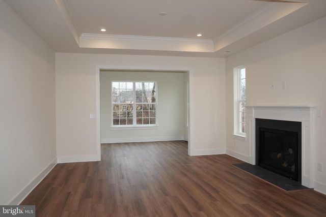 9 REDKIST DR, Mullica Hill, NJ 08062