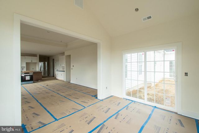 9 REDKIST DR, Mullica Hill, NJ 08062