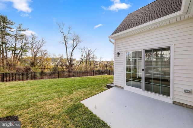 9 REDKIST DR, Mullica Hill, NJ 08062