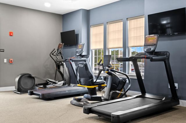 9 REDKIST DR, Mullica Hill, NJ 08062