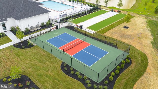 9 REDKIST DR, Mullica Hill, NJ 08062