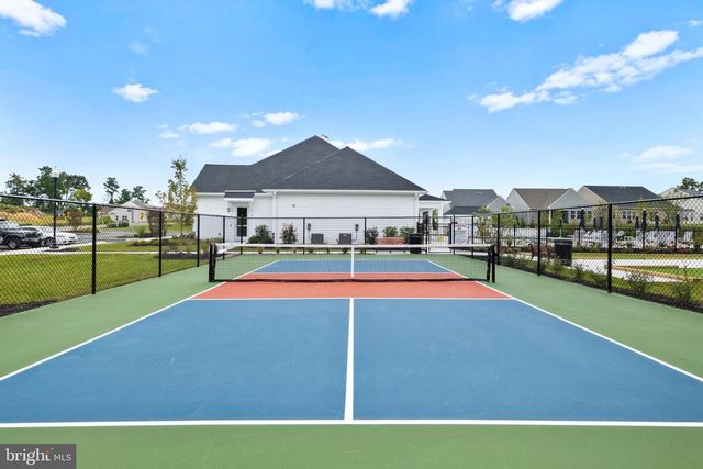 9 REDKIST DR, Mullica Hill, NJ 08062