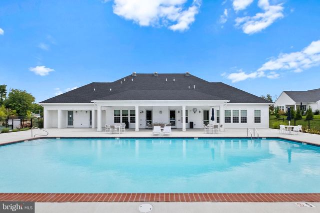 9 REDKIST DR, Mullica Hill, NJ 08062