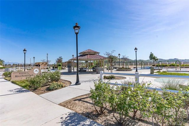 6821 Keyway Court, Jurupa Valley, CA 91752